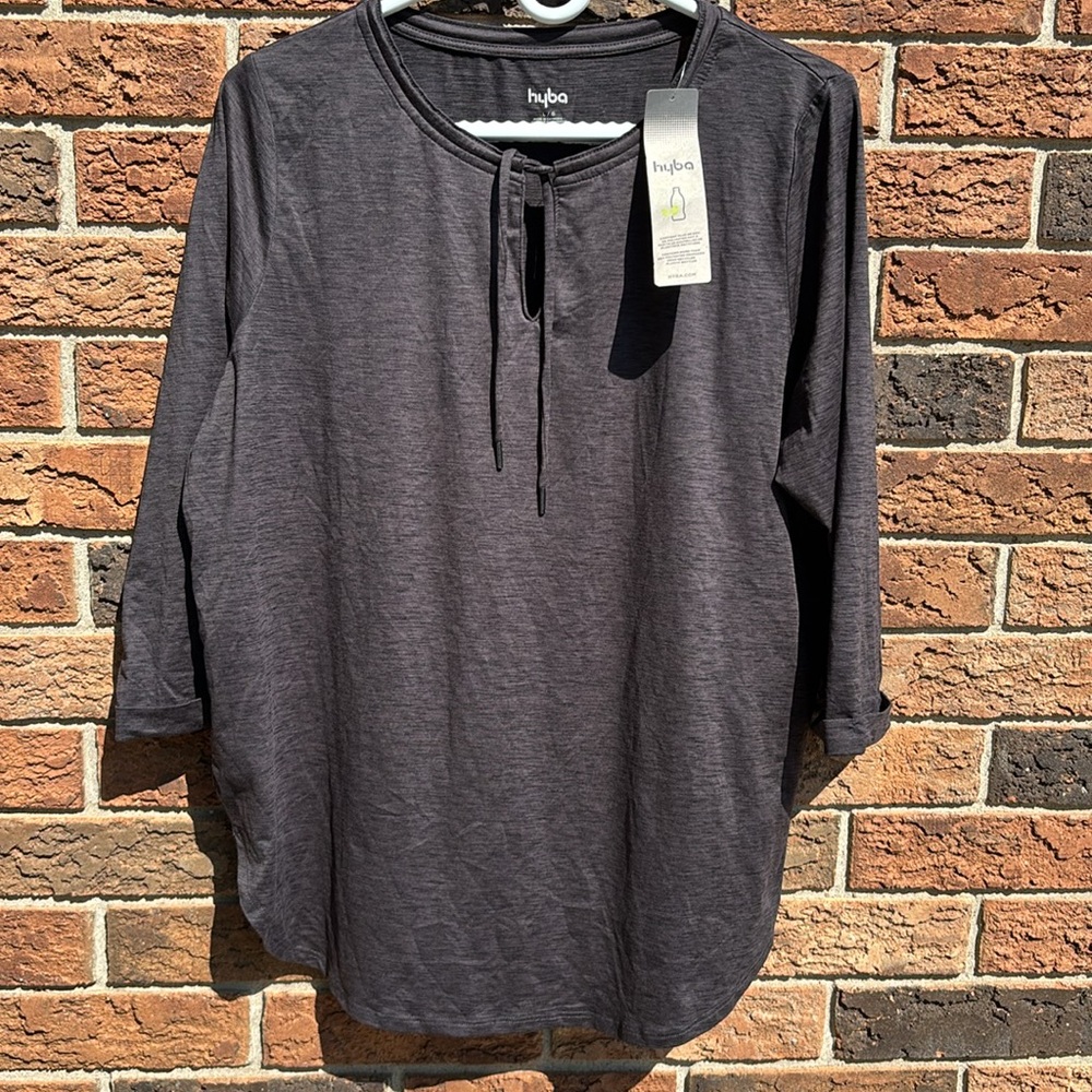 NWT Hyba long sleeve athletic top